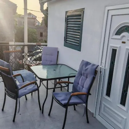 דירה Sunset - Ground Floor 1